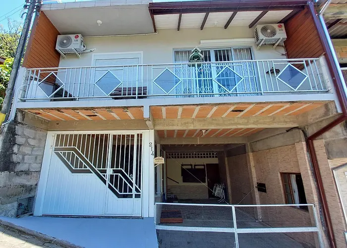 Casa-Florianopolis Vista Para O Mar- Ponta Das Canas